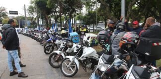 Produção de motos tem melhor mês de julho da história, diz Abraciclo