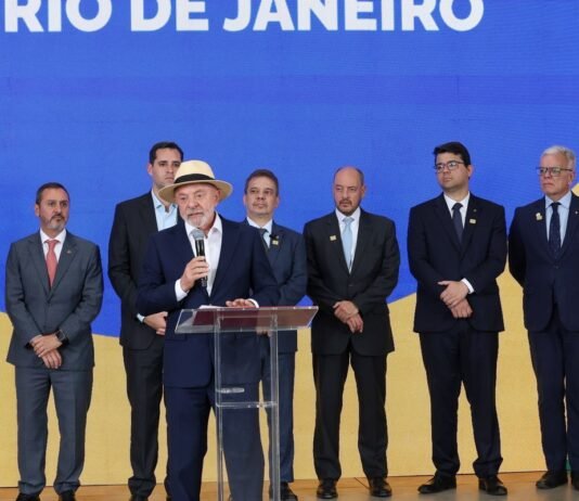 Lula rebate Trump e diz que terrorismo foi tentativa de golpe