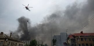 Rússia ataca Kiev após breve pausa para visita de enviados dos EUA