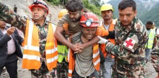 Equipes de resgate do Nepal buscam 900 trabalhadores de hidrelétricas