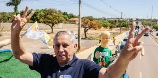 Carreata de Izalci reúne 300 carros em Planaltina e Arapoanga