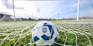 Brasileirão encerra 26ª rodada nesta segunda com Vitória e Grêmio