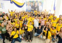 Izalci cita Cheque-Educação e MetaLab em ato no SIA