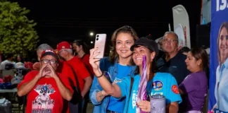 Leila do Vôlei leva valorização docente ao Sinpro-DF