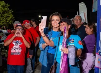 Leila do Vôlei leva valorização docente ao Sinpro-DF