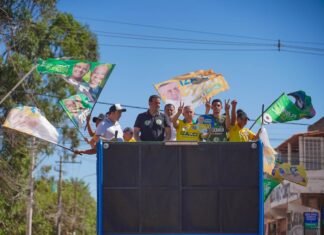 Izalci Lucas faz carreata da Estrutural a Santa Luzia