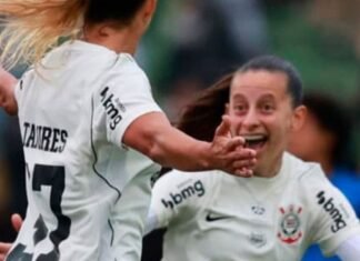 Brasileiro Feminino: Corinthians vai às semifinais e enfrenta o Bahia