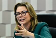 Leila cobra fim do foro e mandato fixo no STF