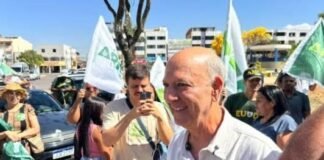 Arruda segue na disputa e registro definitivo deve ser decidido até 14/09