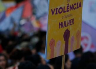 Plataformas vão informar canais de denúncia de violência contra mulher