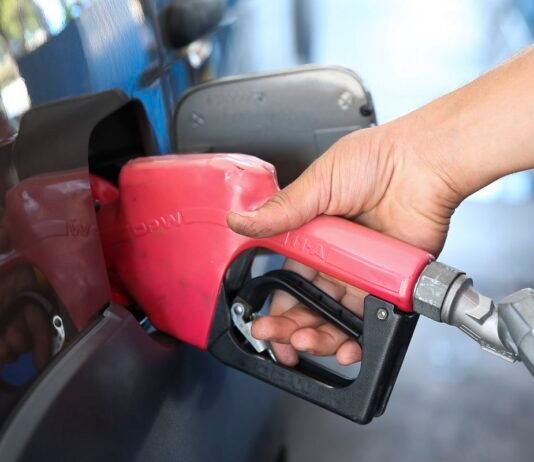 Fazenda mantém subsídio de R$ 2,12 ao óleo diesel
