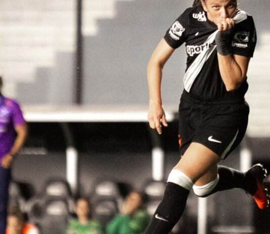 Vasco e Atlético-PI decidem vaga para final do Brasileirão Feminino A2