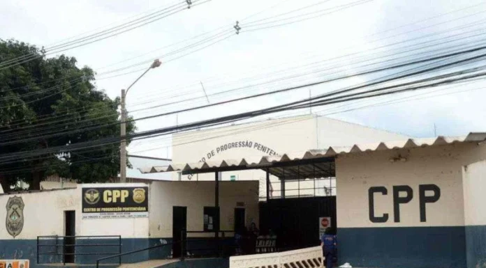 383 presos e adolescentes votam no DF neste domingo