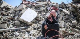 “Plano de paz” de Gaza tem bombas diárias 3 anos após início da guerra