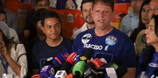 Reeleito em SP, Tarcísio promete mais entregas para o próximo mandato