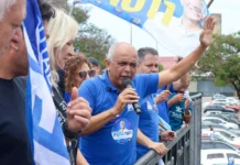 Candidato à reeleição, deputado Pepa faz carreata na Região Norte do DF