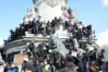 França impõe toque de recolher após protestos violentos no fim de semana