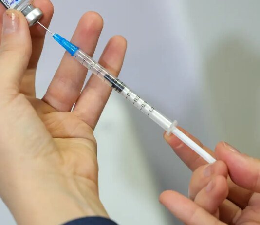 Vírus respiratórios ainda estão em alta no país, alerta Fiocruz