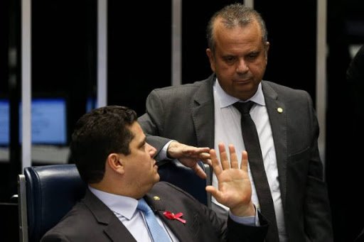 Oposição articula chapa única contra Alcolumbre no Senado